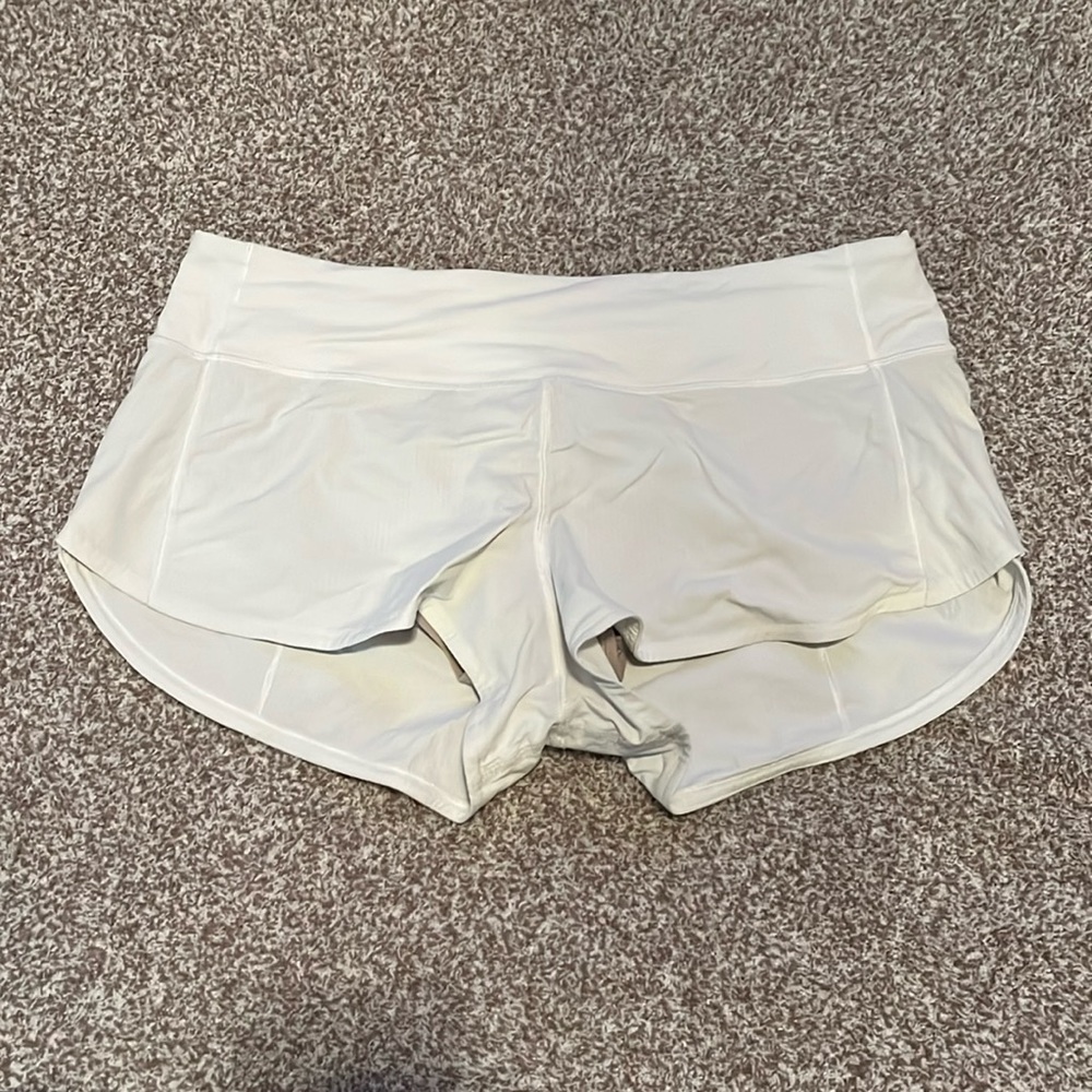 white lululemon speed up shorts